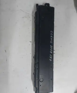 Renault Scenic II - Grand scenic II Speedometer (instrument cluster) 28200787774