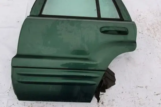 Jeep Grand Cherokee (WJ) Rear door