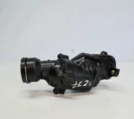 Audi A6 S6 C7 4G Thermostat 04L121111H