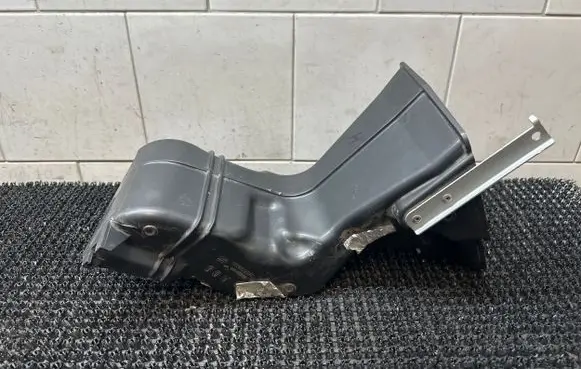 Honda Jazz IV GR Intercooler air guide/duct channel