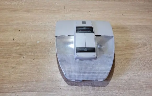 Mercedes-Benz B W245 Front seat light A169820
