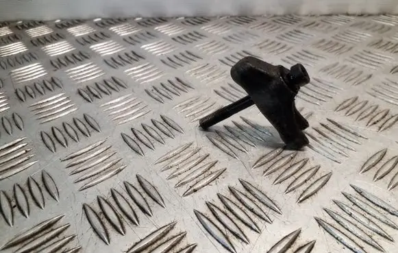 Fuel Injector clamp holder