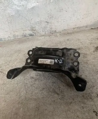 Skoda Karoq Gearbox mount