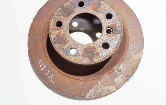 BMW 1 E81 E87 Rear brake disc 6778051 ventiliuojamas