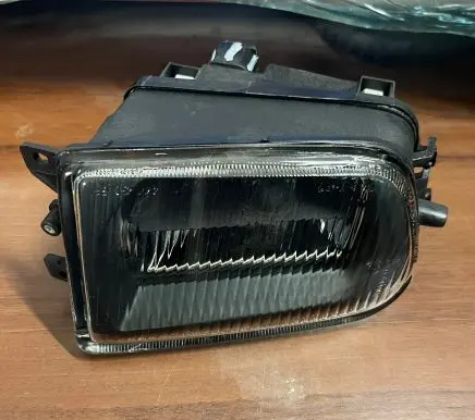 BMW 5 E39 Front fog light 4442005RAQ