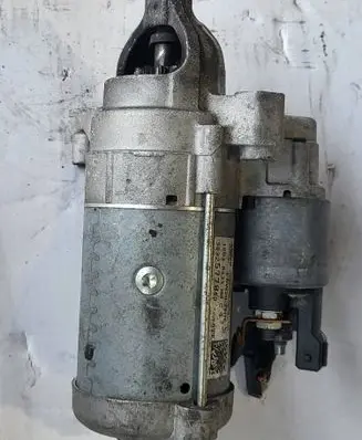 Citroen Berlingo Starter motor 9832577880 ESW2021HE 16B38433