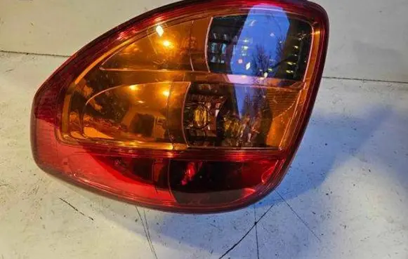 Suzuki SX4 Rear/tail lights 22016684