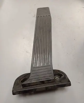 Toyota Sienna XL40 IV Acceleration sensor 