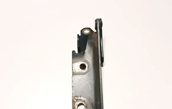 Mitsubishi Pajero Engine bonnet/hood hinges