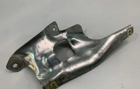 BMW 5 G30 G31 G38 Other engine bay part 7452103
