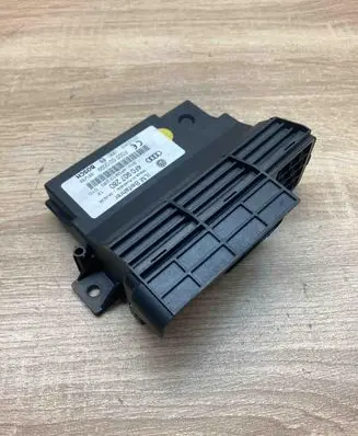 Audi A6 S6 C6 4F Power management control unit 4F0907280 4F0910280
