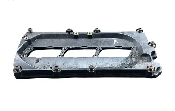 Audi A6 S6 C6 4F Rocker cam cover 059103470R