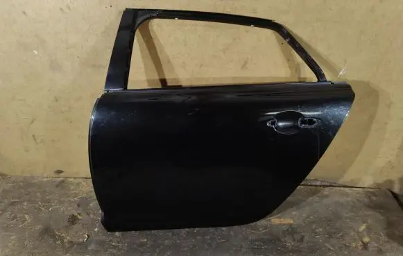 Jaguar XJL Rear door