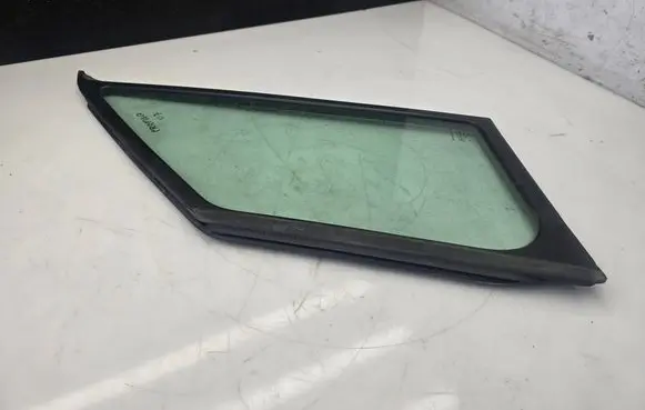 Volkswagen Crafter Front door vent window glass four-door DOT211M75AS2 E000191 43R000016