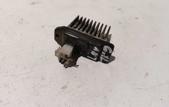 Mitsubishi Galant Heater blower motor/fan resistor Mr283263