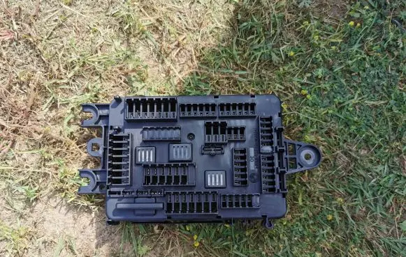 BMW X5 F15 Fuse module 9259466