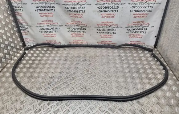 Audi A8 S8 D3 4E Engine compartment rubber 
