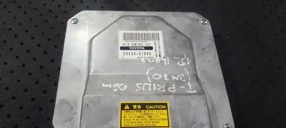 Toyota Prius (XW20) Engine control unit/module 8954047090 89540-47090