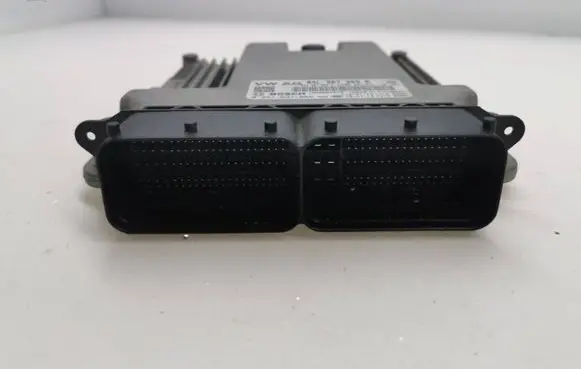 Audi A3 S3 8V Engine control unit/module 04L907309R 04L906026CA