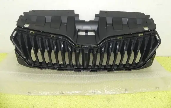 Front grill