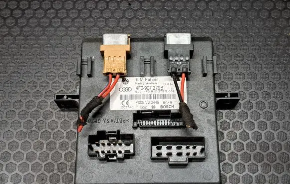 Audi A6 S6 C6 4F Comfort/convenience module 4F0907279B 4F0910279B