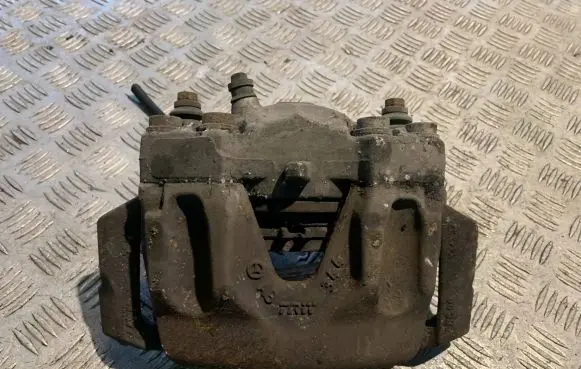 Mercedes-Benz C W204 Front brake caliper