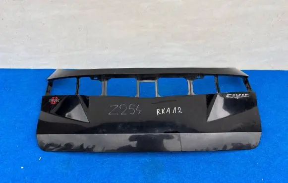 Honda Civic Tailgate/trunk/boot lid 74890-SMG-E000-M1