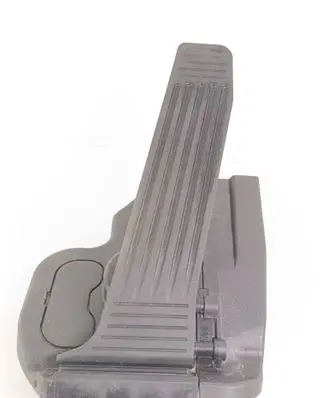 Toyota bZ4X Accelerator throttle pedal 7811042090
