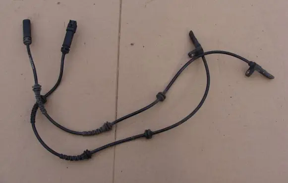 BMW 5 F10 F11 ABS rear brake sensor 6784901