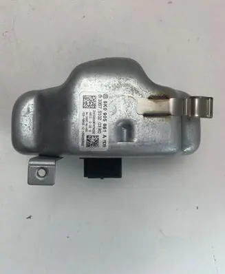 Volkswagen Jetta VI Steering wheel lock 5K0905861A