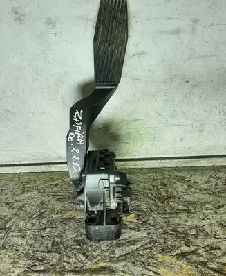 Opel Zafira A Accelerator throttle pedal GM9202341 6PV00811400