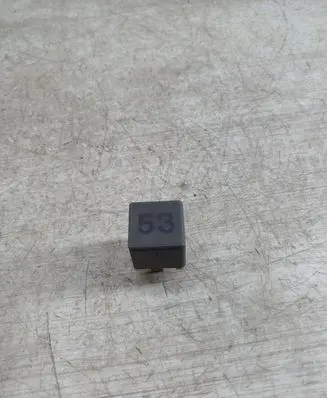 Volkswagen PASSAT B3 Other relay 141951253B