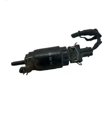 Volkswagen PASSAT B3 Windscreen/windshield washer pump 1H5955651