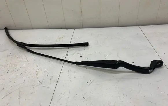 Ford S-MAX Front wiper blade arm