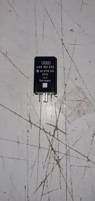Audi A6 S6 C5 4B Other relay 4A0951253 898700000