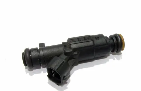 KIA Carens II Fuel injector 3531025100