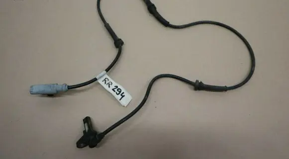 Land Rover Range Rover Sport L320 ABS brake wheel speed sensor F00C1G0009