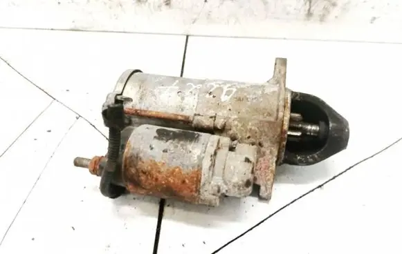 Opel Insignia A Starter motor