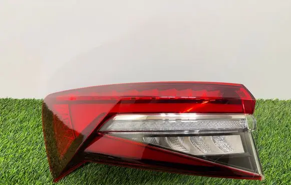 Skoda Kodiaq Rear/tail lights 565945207B