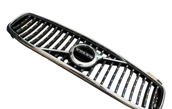 Volvo S90, V90 Front bumper upper radiator grill 31383520 31425857 31425722
