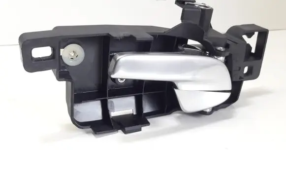 Rear door interior handle