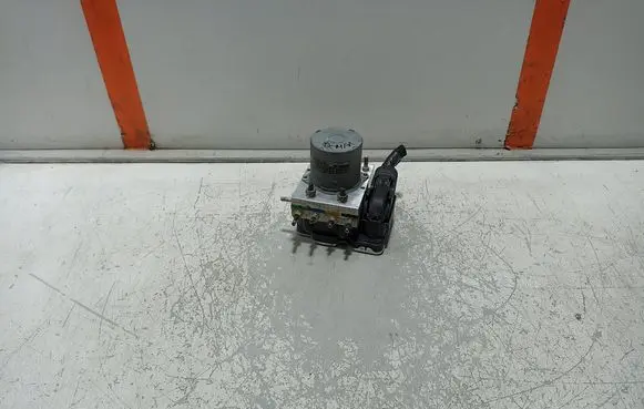 Isuzu D-Max ABS Pump 755181490