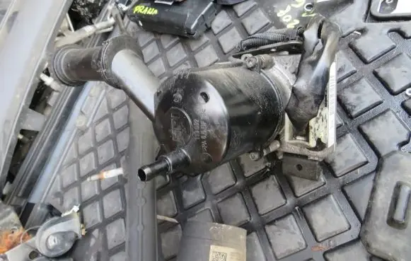 Peugeot 3008 I Power steering pump 9676734280