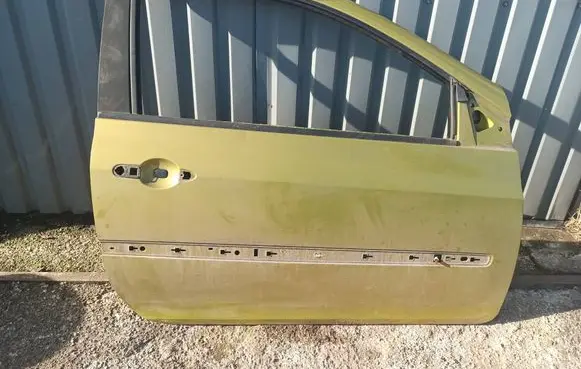 Renault Clio III Door (2 Door Coupe) 