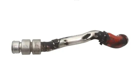 Land Rover Discovery 4 - LR4 Intercooler hose/pipe