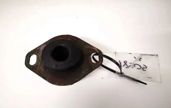 Peugeot 307 Engine mount bracket 9623049129
