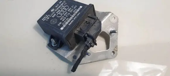 Audi A8 S8 D3 4E Light module LCM 4E0907357