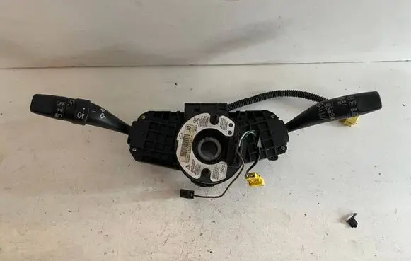 Honda CR-V Wiper turn signal indicator stalk/switch M18620 M18624 17304MLFQR