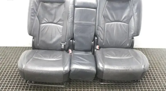 Lexus RX 330 - 350 - 400H Rear seat 