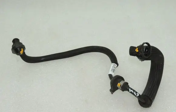 Volvo S80 Breather/breather pipe/hose 32387304